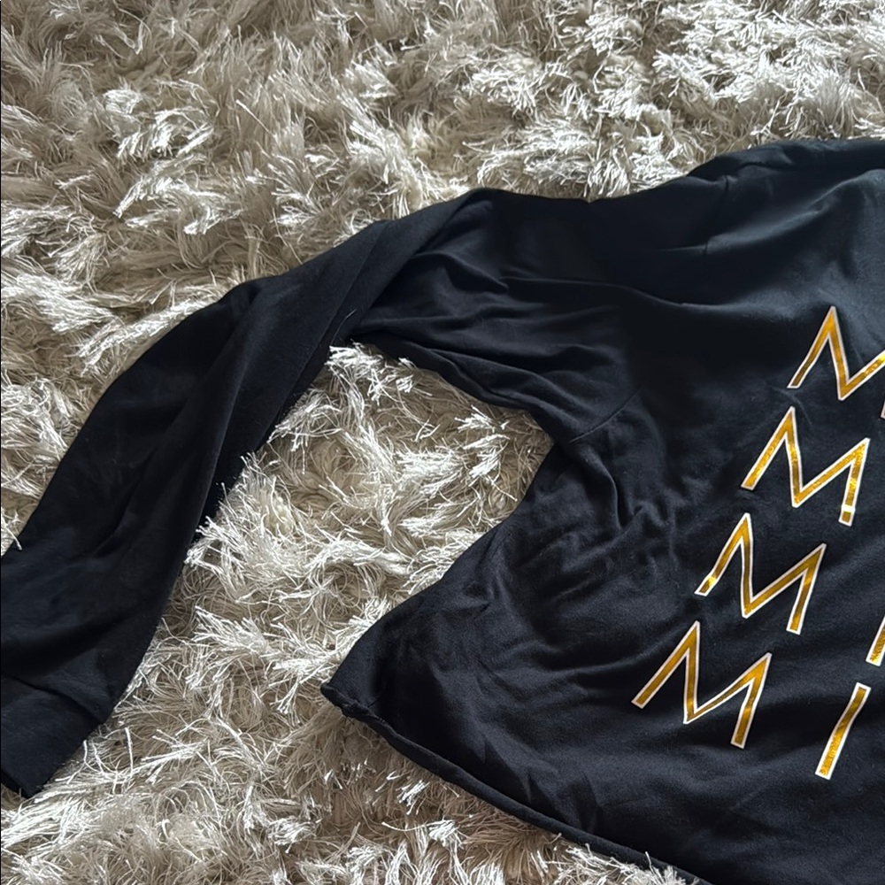 PINK Victoria's Secret Black and Gold Mizzou Tee - Picture 4 of 7